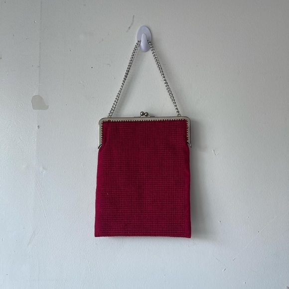 Vintage Red Burgundy Small Rectangle Knit Crochet Bag w/ Silver Chainlink Handle - Picture 3 of 8